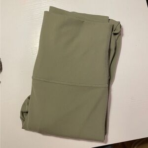 Lululemon Align Pant 28" in Rosemary Green